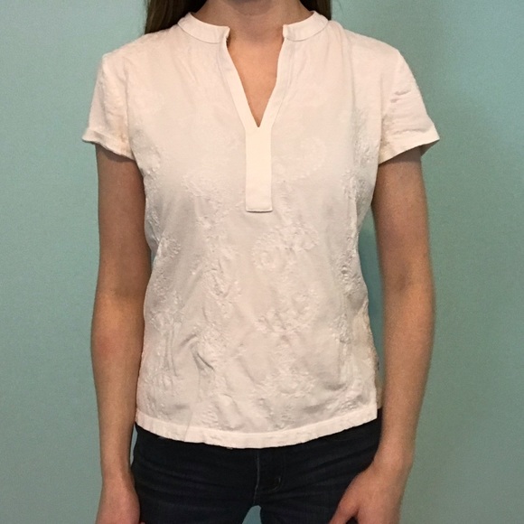 Liz Claiborne Tops - Liz Claiborne White Embroidered Tee